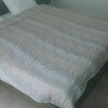 Szálloda Cariatis 2*