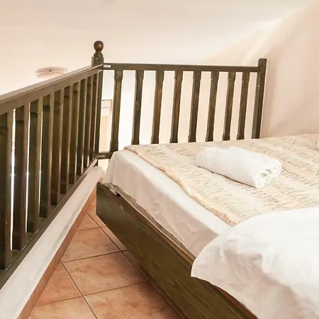 Hotel Cariatis 2*