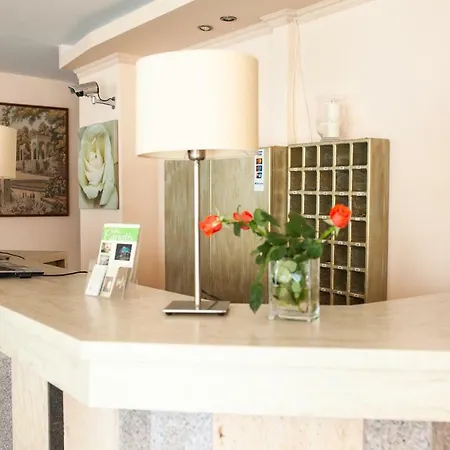 Hotel Cariatis 2*