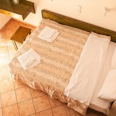 Cariatis Hotel 2*